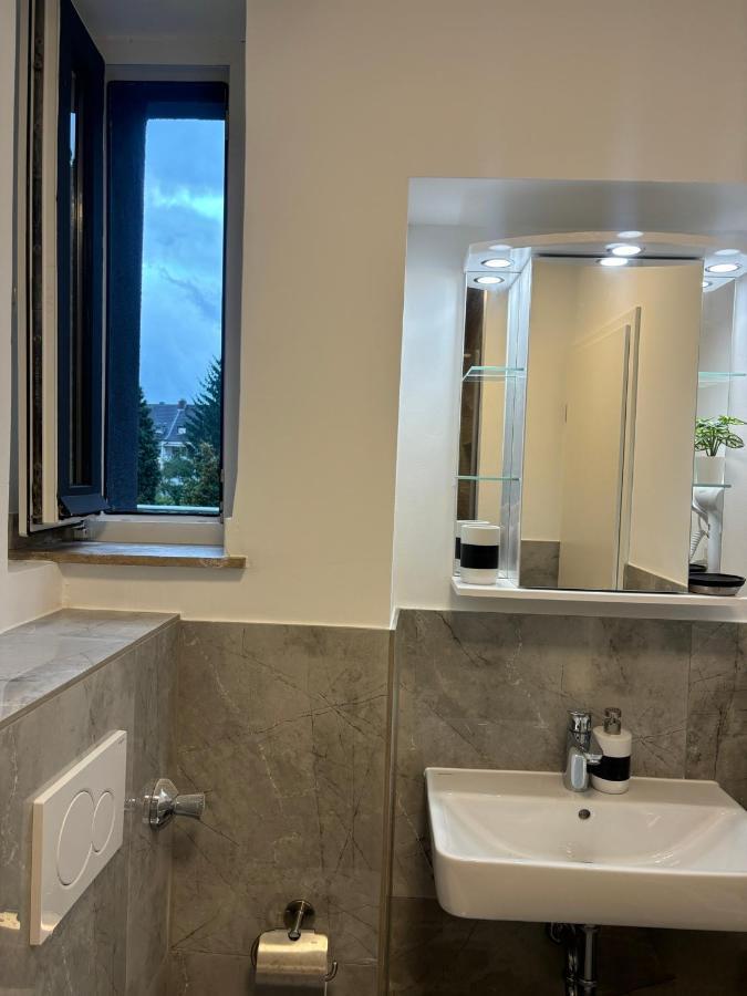 Lenti Duesseldorfer Apartment'S 외부 사진