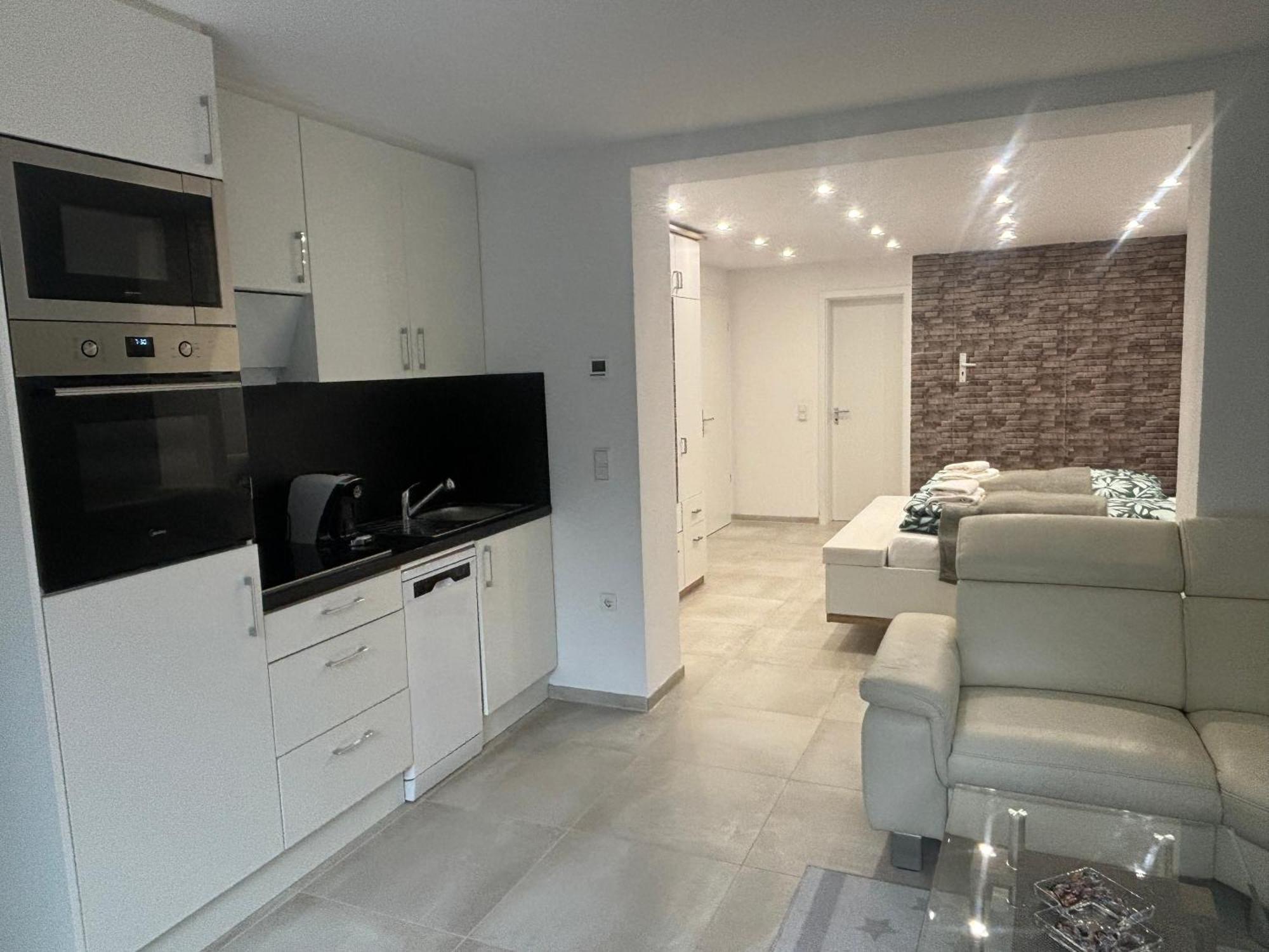 Lenti Duesseldorfer Apartment'S 외부 사진